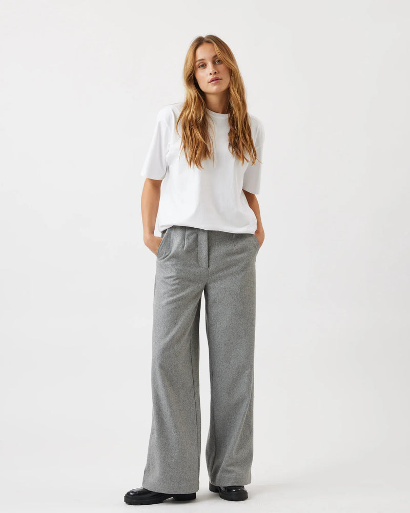 sofja casual pants e54 – minimum all rights reserved