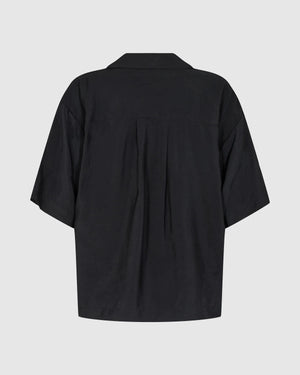 
                  
                    Load image into Gallery viewer, resorty short sleeved shirt 9625
                  
                