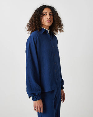 
                  
                    Load image into Gallery viewer, mias long sleeved shirt 9930
                  
                