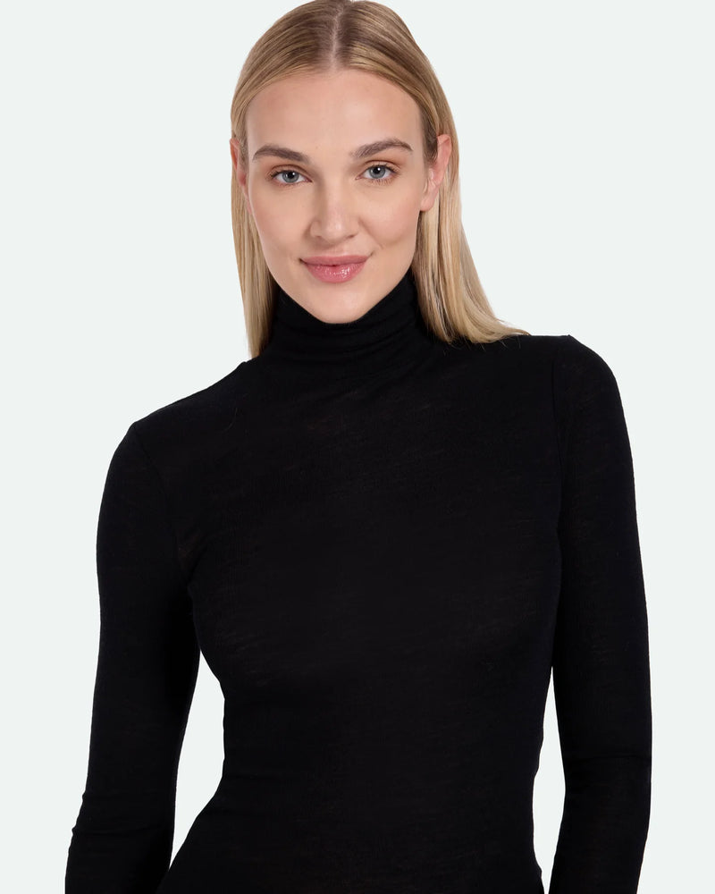 
                  
                    Load image into Gallery viewer, pernilles turtleneck 3736
                  
                