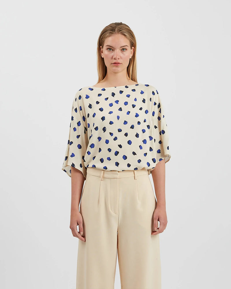 ellaline short sleeved blouse 9273