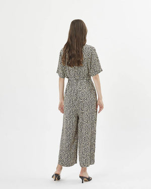 
                  
                    Load image into Gallery viewer, alberte jumpsuit 7460 - minimum all rights reserved
                  
                